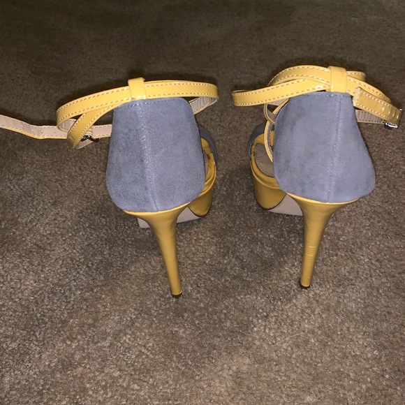 Never worn-Aldo Stilettos - Picture 4 of 6